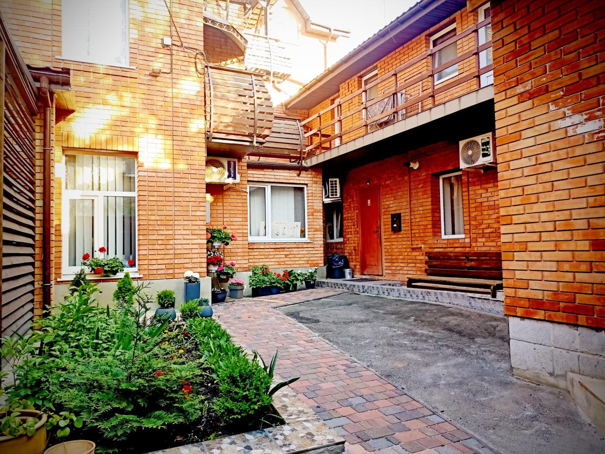 Apartment On Hoholya 90 Kropyvnytskyj Exteriör bild